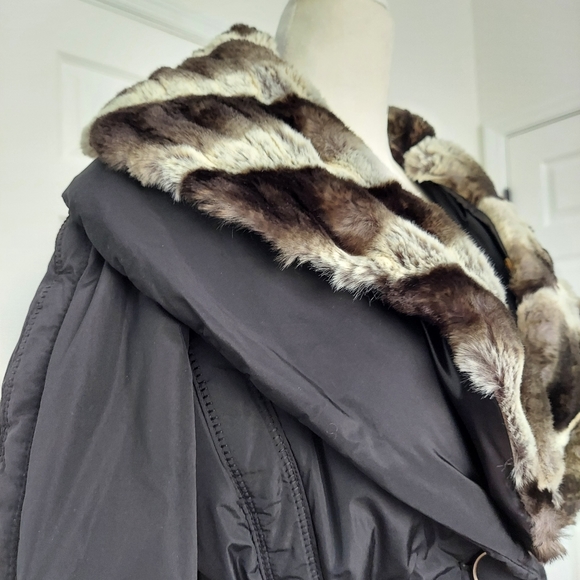 Madre Perla New Jacket, Italy - Picture 8 of 11